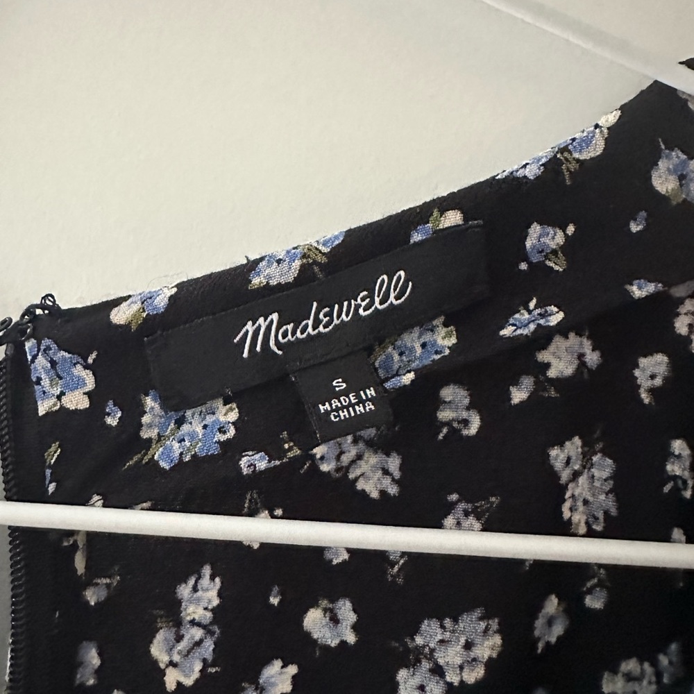 Madewell Ruffle-Sleeve Tie-Waist Jumpsuit in Baby's Breath - Picture 6 of 6